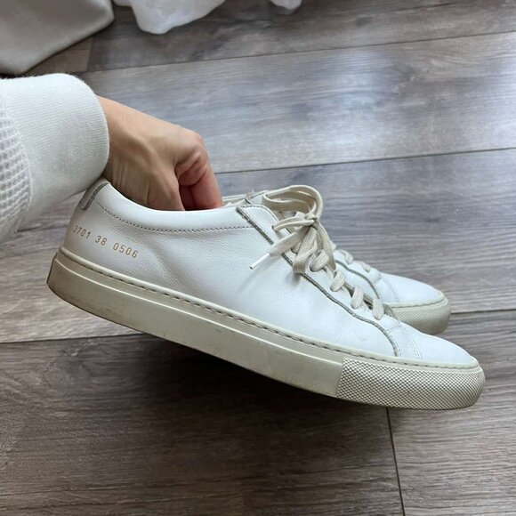 Common Projects Achilles Sneaker - Sz 38 - Picture 1 of 4